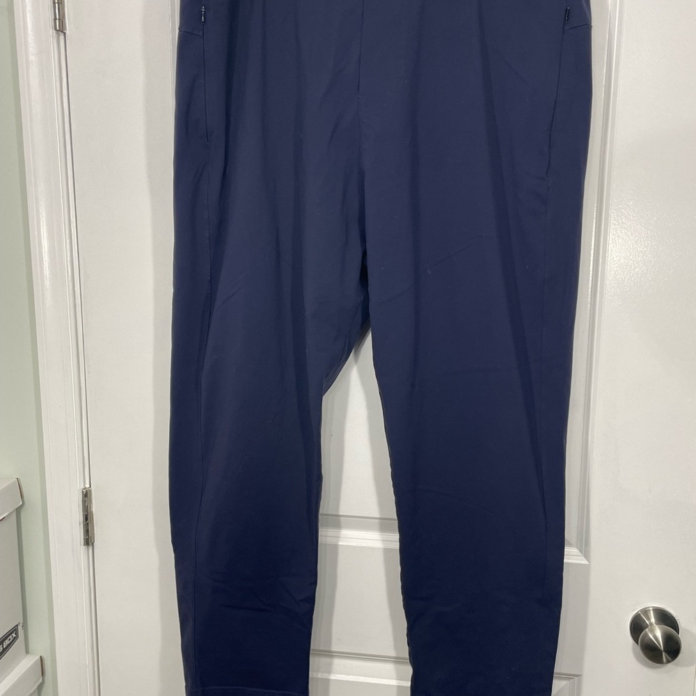 Womens PUBLIC REC Navy Pants Size 44/30 CB-116